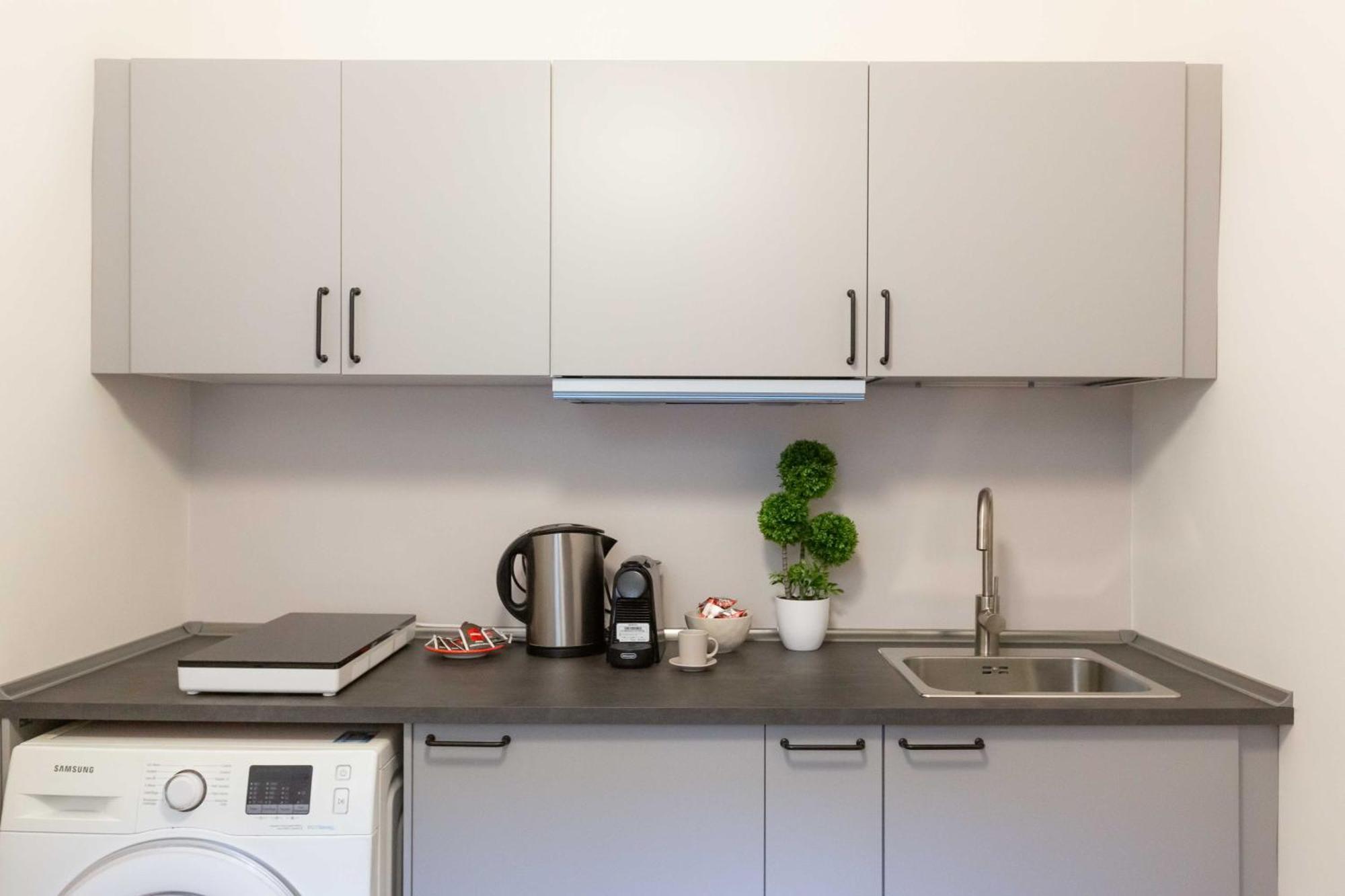 Appartement Renovated 2-bdr Flat Statuto - Zen 51 *