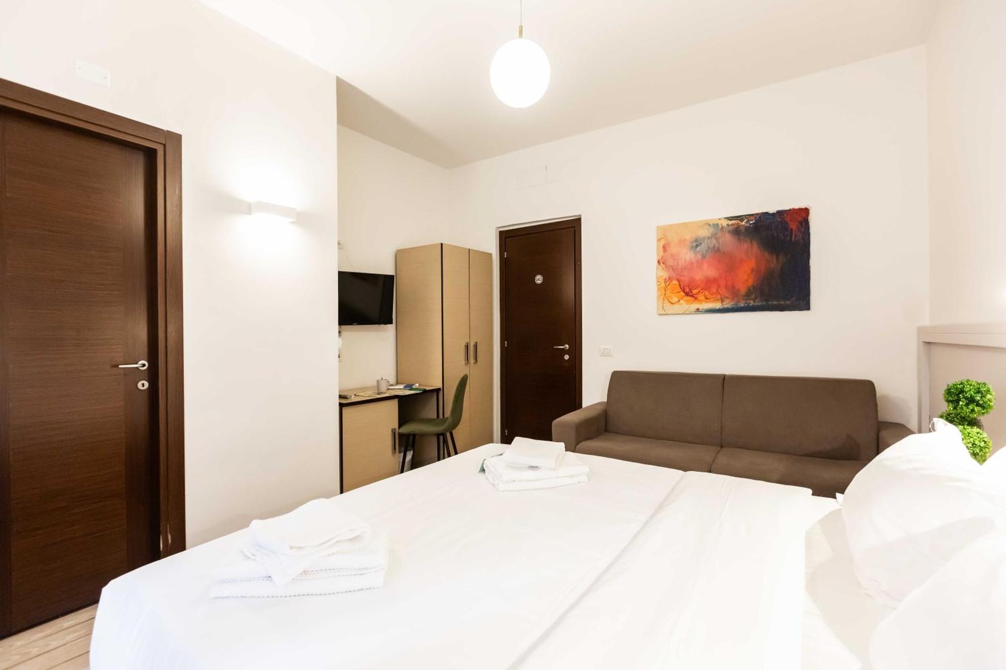 Renovated 2-bdr Flat Statuto - Zen 51 Appartement *